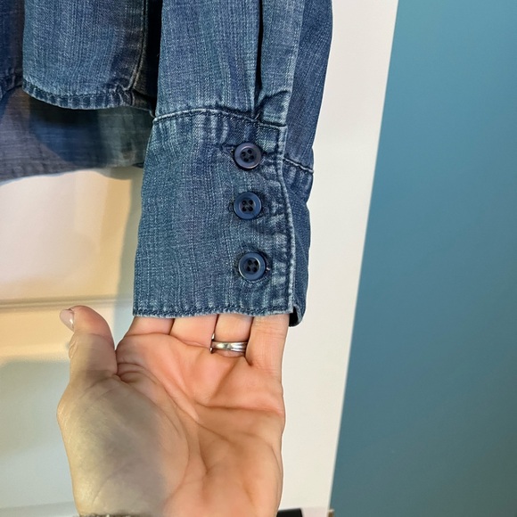 CLOTH & STONE chambray button down tie front, sz medium - Picture 5 of 11